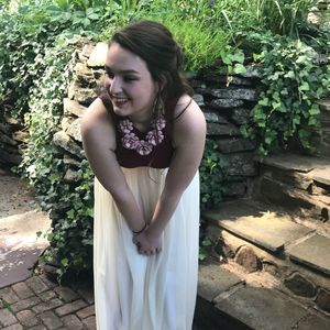 Meet your Posher, Louisa